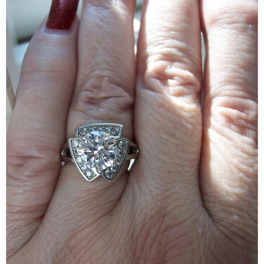 STAINLESS STEEL 2.5 Carat Round Cut Cubic Zirconia Ring - Picture 11 of 14
